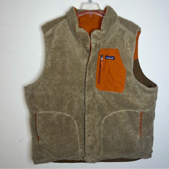 Patagonia Bivy Down Vest Reversible Size Brown and Orange Size 2X - Picture 4 of 15